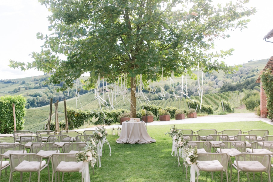 Elise & Anders Destination Wedding in La Morra Piedmont, Italy | Extraordinary Weddings by Barbara Gourdain | Marta Guenzi Photography