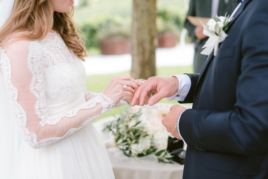Elise & Anders Destination Wedding in La Morra Piedmont, Italy | Extraordinary Weddings by Barbara Gourdain | Marta Guenzi Photography