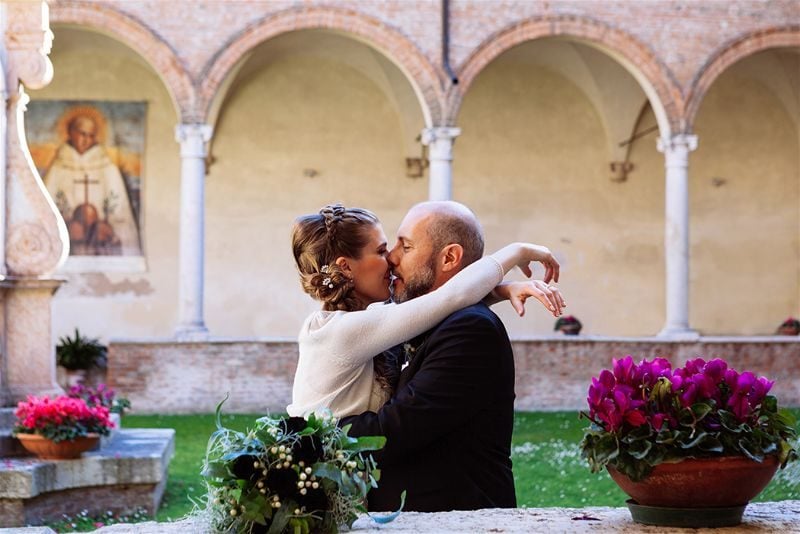 Elizabeth Armitage Wedding Photographer based in Devon & Tuscany available worldwide. - member of the Destination Wedding Directory by Weddings Abroad Guide