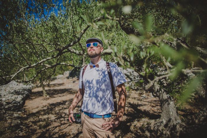Grooms Wedding Attire for hot weather Expert Advice from photographer Matija Kljunak