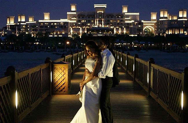 Wedding in Dubai & the UAE // Save the Date Wedding Planning Agency