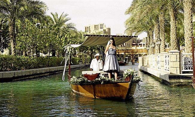 Wedding in Dubai & the UAE // Save the Date Wedding Planning Agency